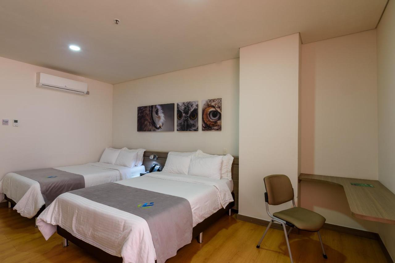 Hotel Vivre Medellin Exterior photo